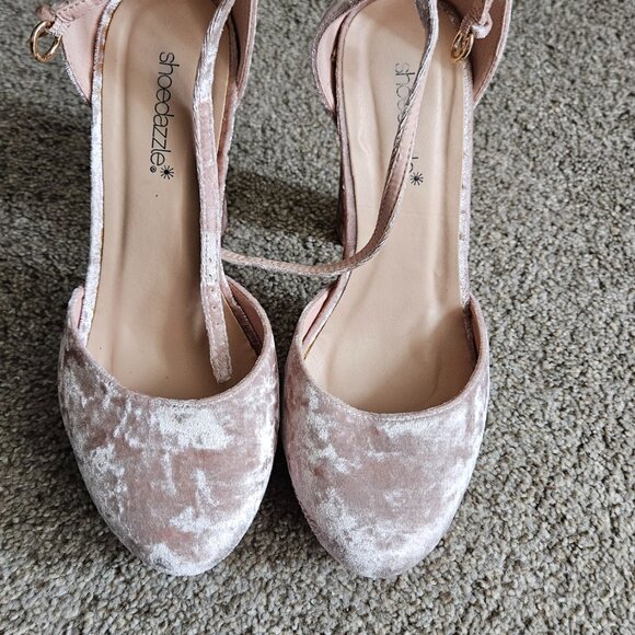 Shoedazzle Sabrina Velvet style Platform High Heels Pumps- Wide Width - Picture 2 of 4